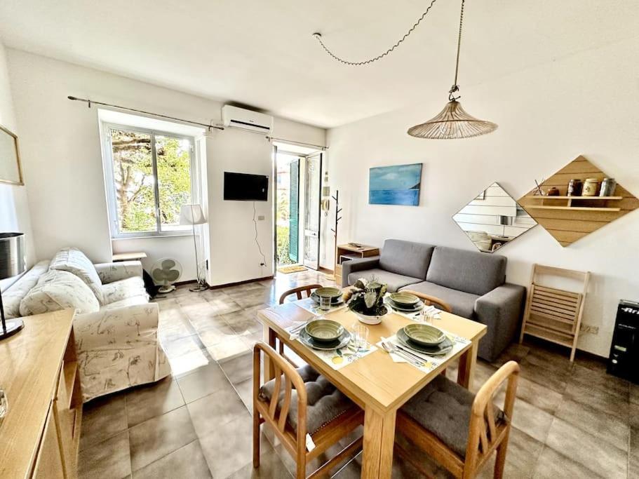 Nervi House Con Accesso Privato Apartment Genoa